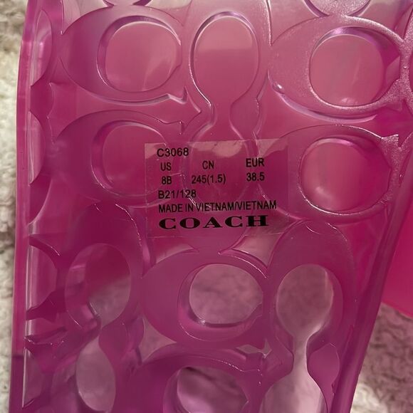 NWOB- Coach - 8. Pink Rubber Slides - Picture 5 of 5